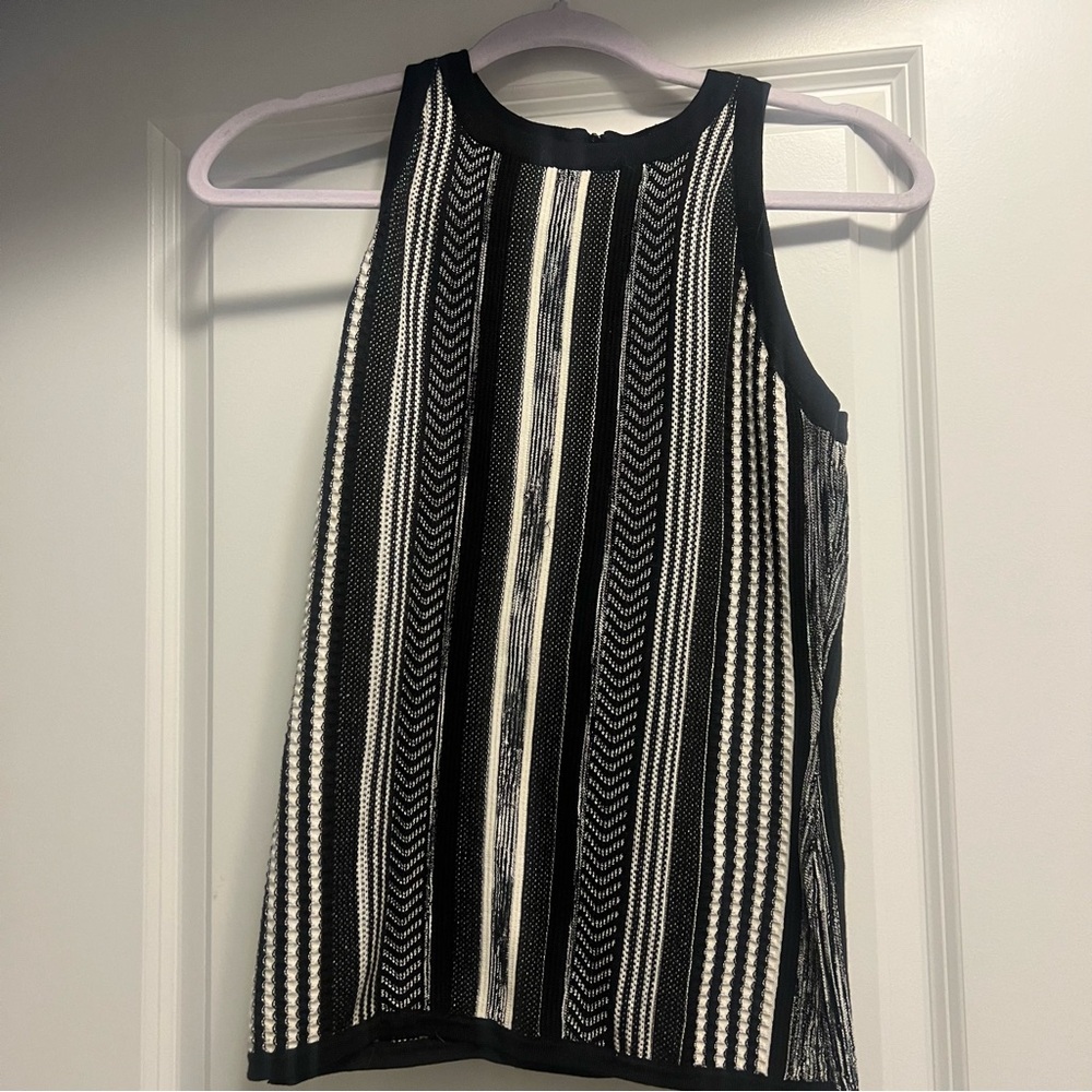 White House black market sweater tank top extra small. Like new.